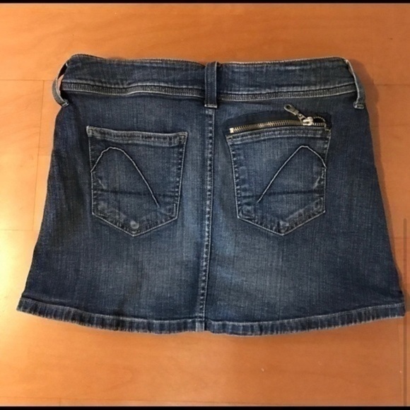 GUESS Stretch Mini Jean Skirt Size 26/ XS - Picture 4 of 4